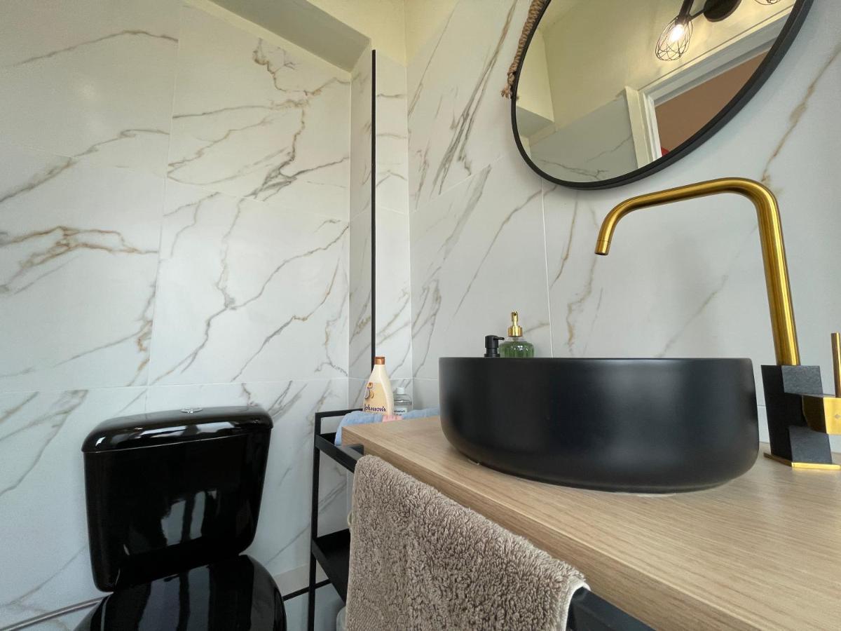 Cozy Apartment In Heart Athens Near Metro Fix 100M Exterior photo